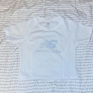 New balance active top - Size is XS
